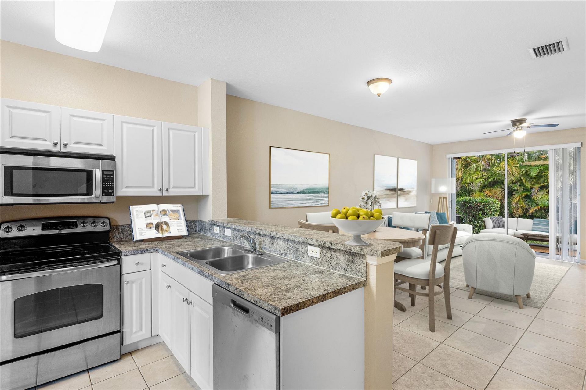 1992 Alamanda Way, Riviera Beach, FL 33404 Photo