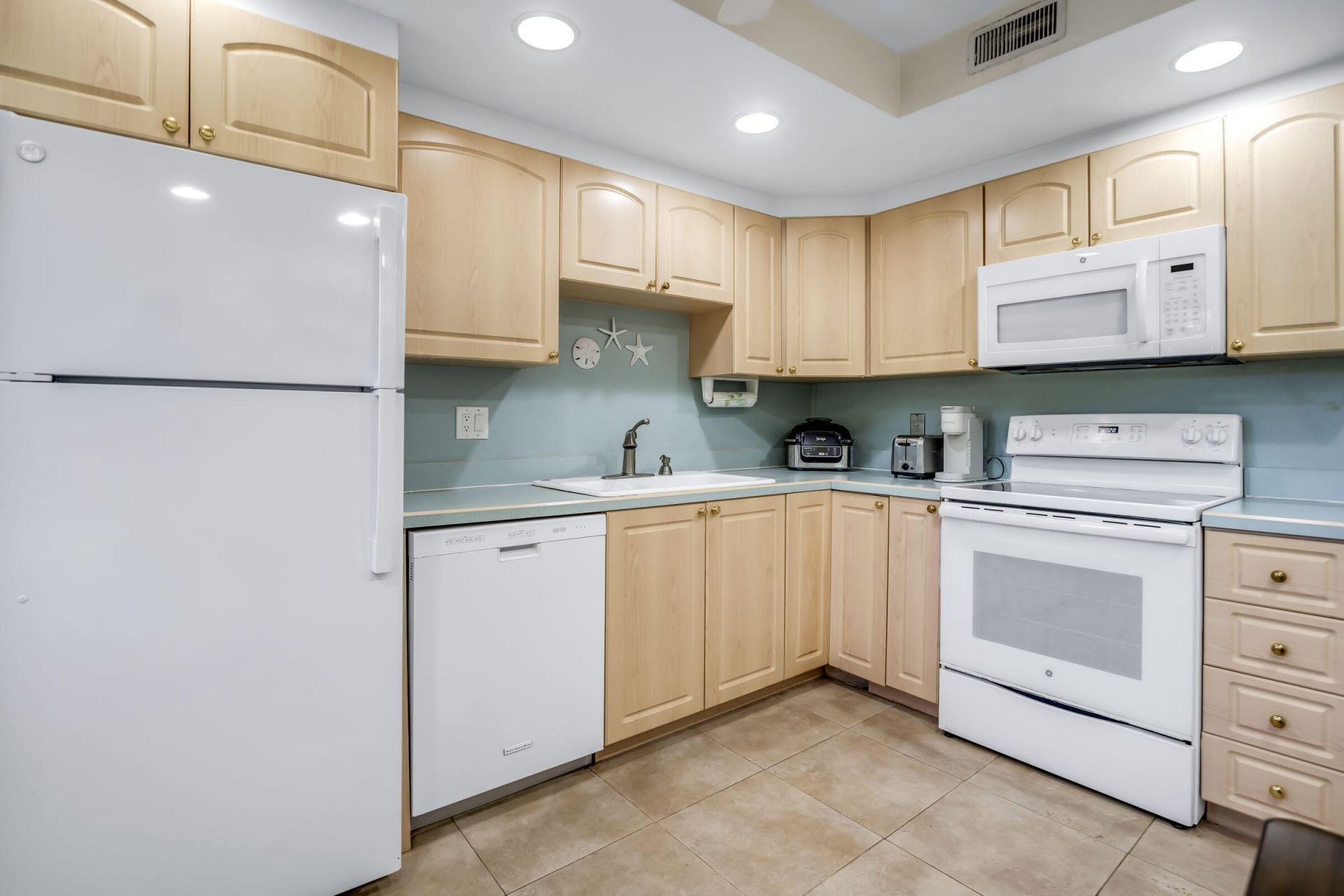 2871 N Ocean Boulevard, Unit C307, Boca Raton, FL 33431 Photo