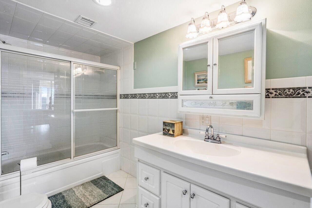 6200 NW 2nd Avenue, Unit 415, Boca Raton, FL 33487 Photo