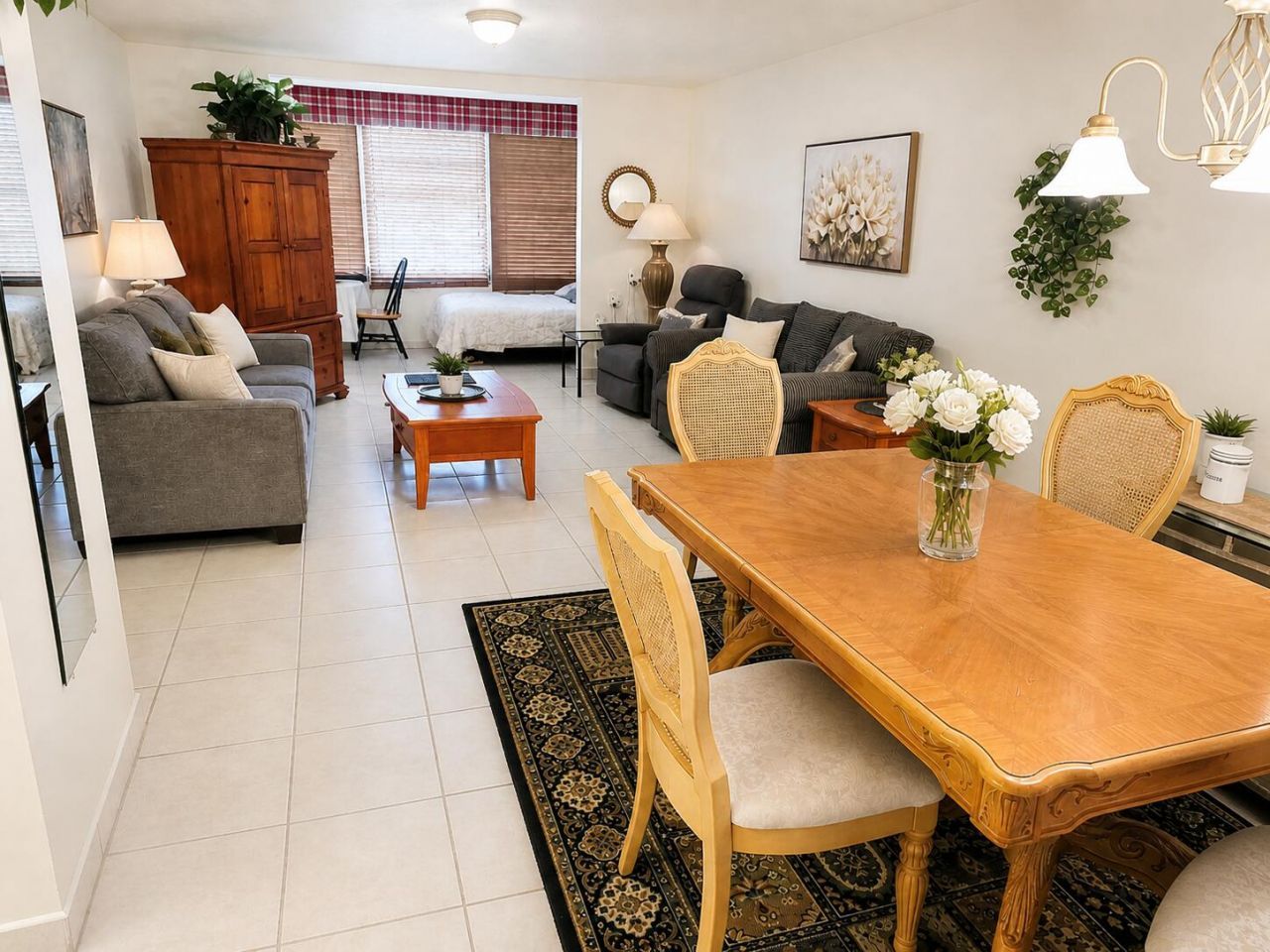 2831 Somerset Drive, Unit 305, Lauderdale Lakes, FL 33311 Photo