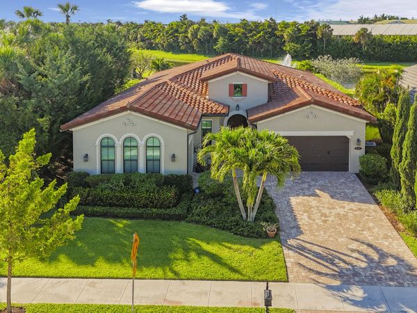 9387 Grand Prix Lane, Boynton Beach, FL 33472