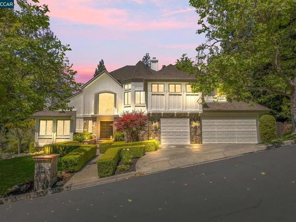 4249 Golden Oak Ct, Danville, CA 94506