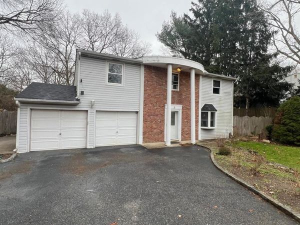 15 Beach Avenue , Port Jefferson, NY 11776