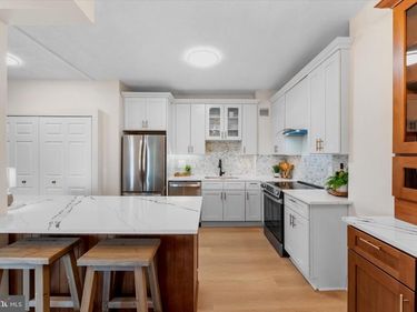 200 N PICKETT STREET, Unit 1614, ALEXANDRIA, VA 22304