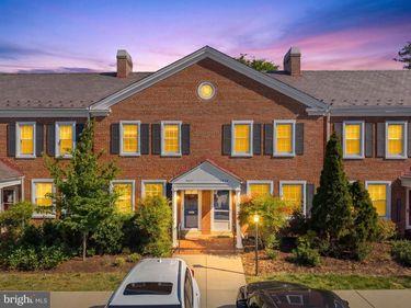 2837 S BUCHANAN STREET, ARLINGTON, VA 22206