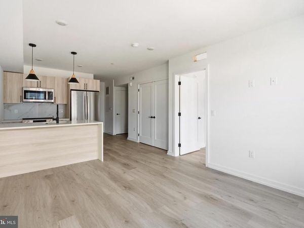208 VINE STREET , Unit 2B, PHILADELPHIA, PA 19106
