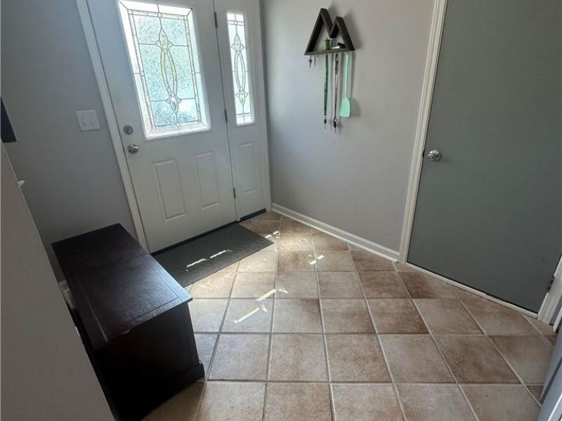 6868 Middlebrook Boulevard, Middleburg Heights, OH 44130 Photo 27