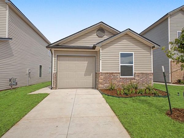 3636 Maggie Road, Mustang, OK 73064