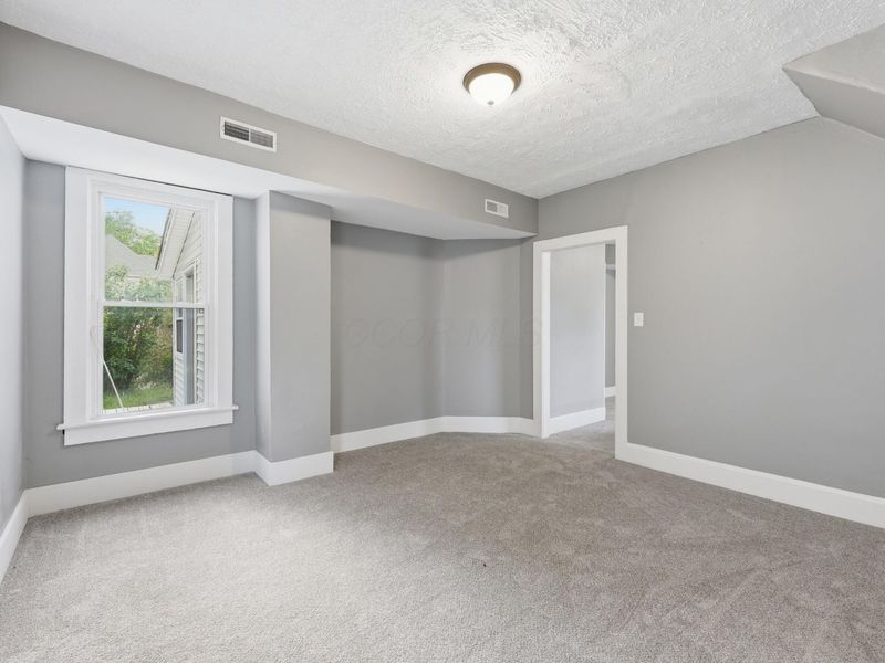44 E 4th Street , London, OH 43140 Photo 33