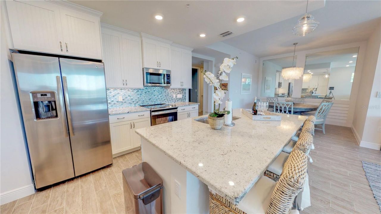 387 Aruba Circle , Unit 103, Bradenton, FL 34209 Photo