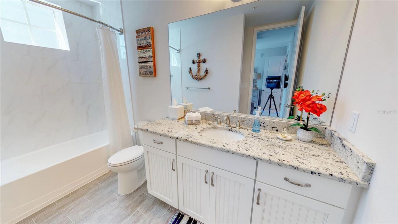 387 Aruba Circle , Unit 103, Bradenton, FL 34209 Photo