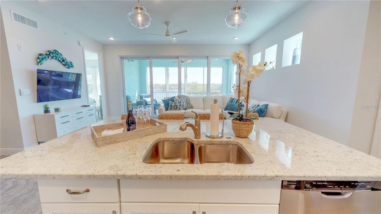 387 Aruba Circle , Unit 103, Bradenton, FL 34209 Photo
