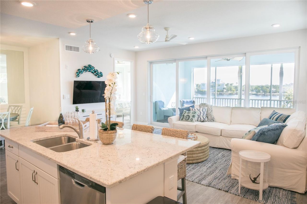 387 Aruba Circle , Unit 103, Bradenton, FL 34209 Photo