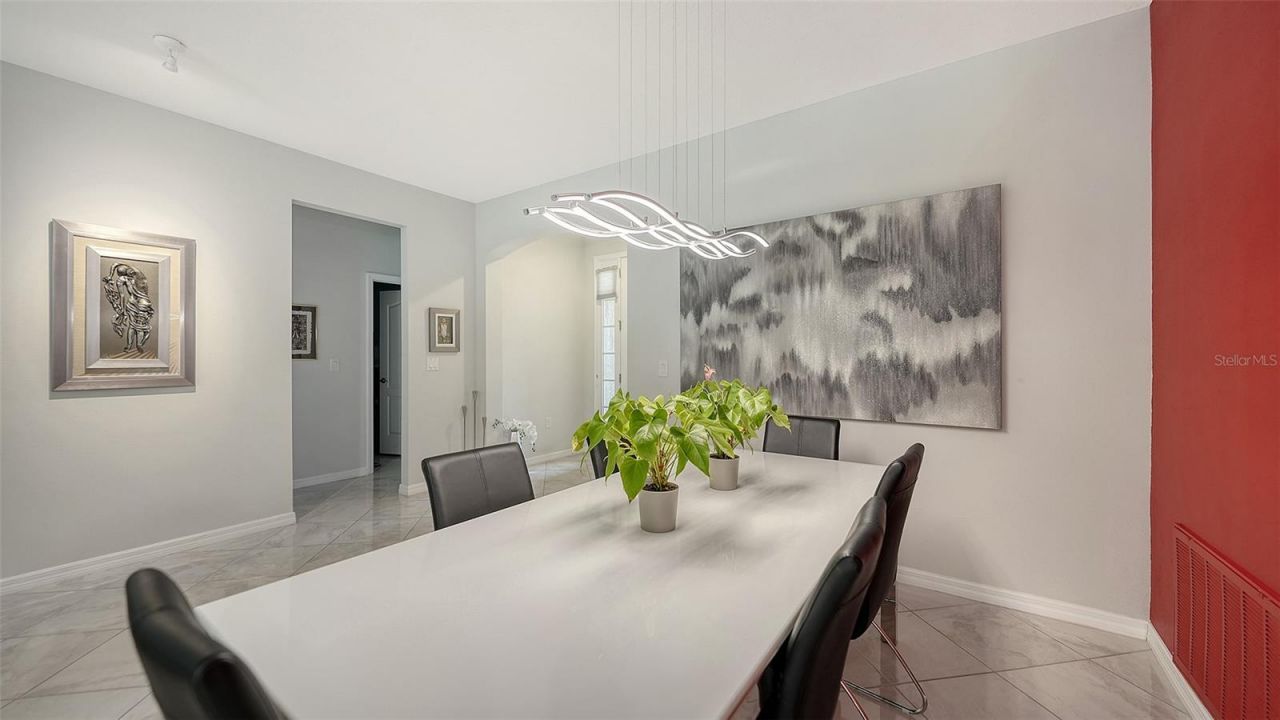2858 Oriole Drive , Sarasota, FL 34243 Photo