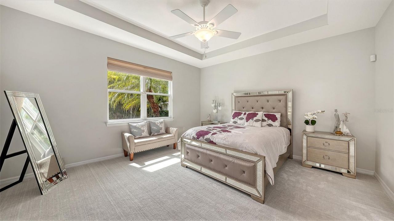 2858 Oriole Drive , Sarasota, FL 34243 Photo