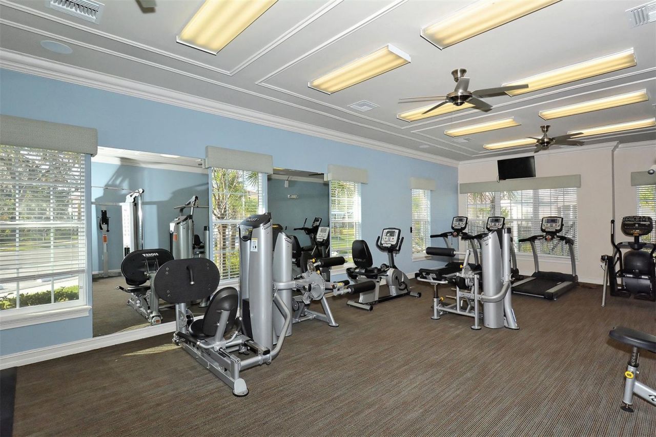 2858 Oriole Drive , Sarasota, FL 34243 Photo