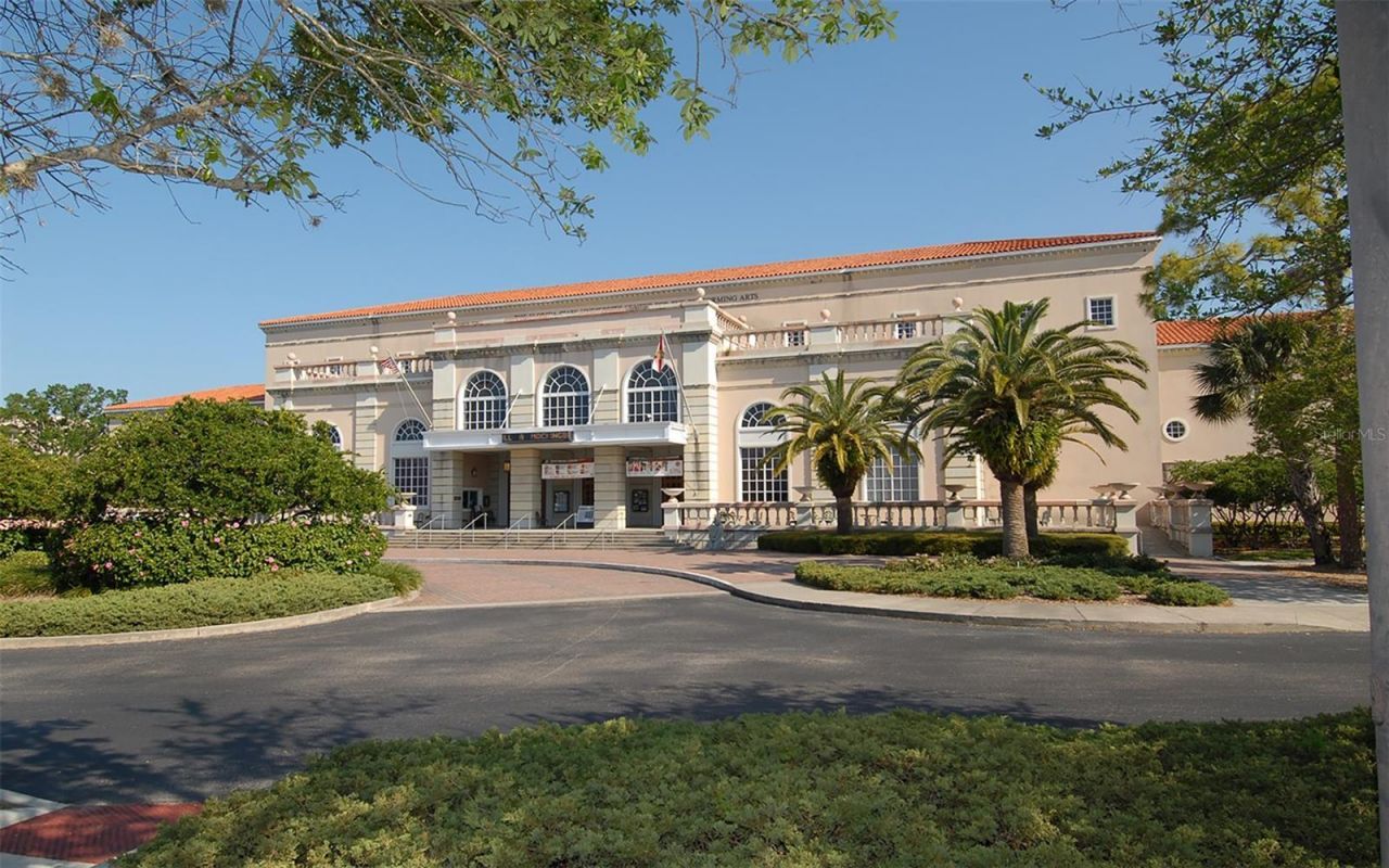 2858 Oriole Drive , Sarasota, FL 34243 Photo