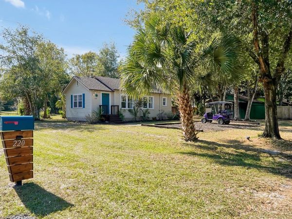 220 AVOCADO AVENUE, SANFORD, FL 32771