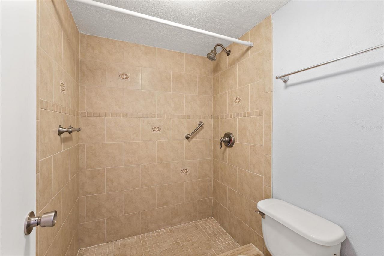 1415 N Highway A1a, Unit 402, Indialantic, FL 32903 Photo