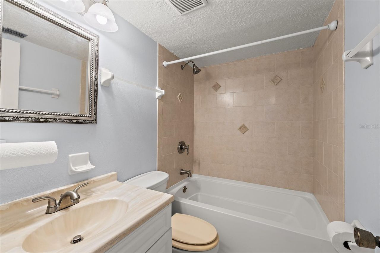 1415 N Highway A1a, Unit 402, Indialantic, FL 32903 Photo