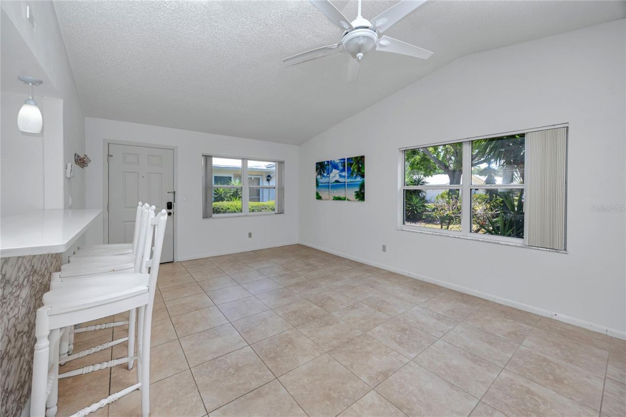 3139 38th Street S, Unit A, Saint Petersburg, FL 33711 Photo