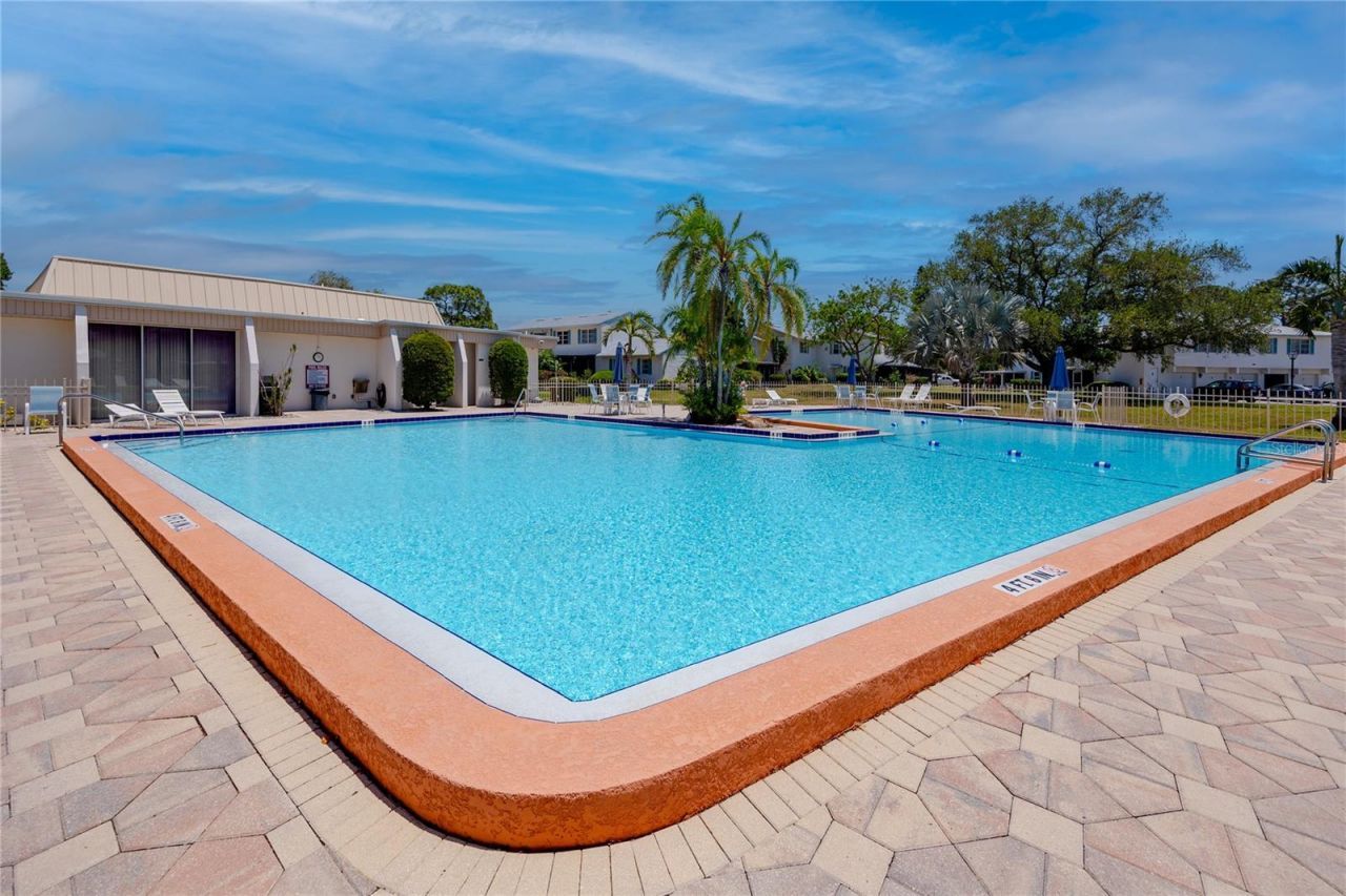 3139 38th Street S, Unit A, Saint Petersburg, FL 33711 Photo