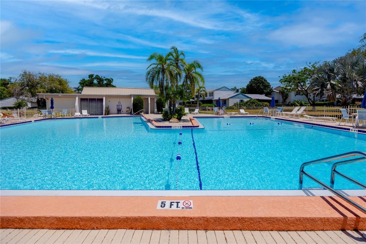 3139 38th Street S, Unit A, Saint Petersburg, FL 33711 Photo