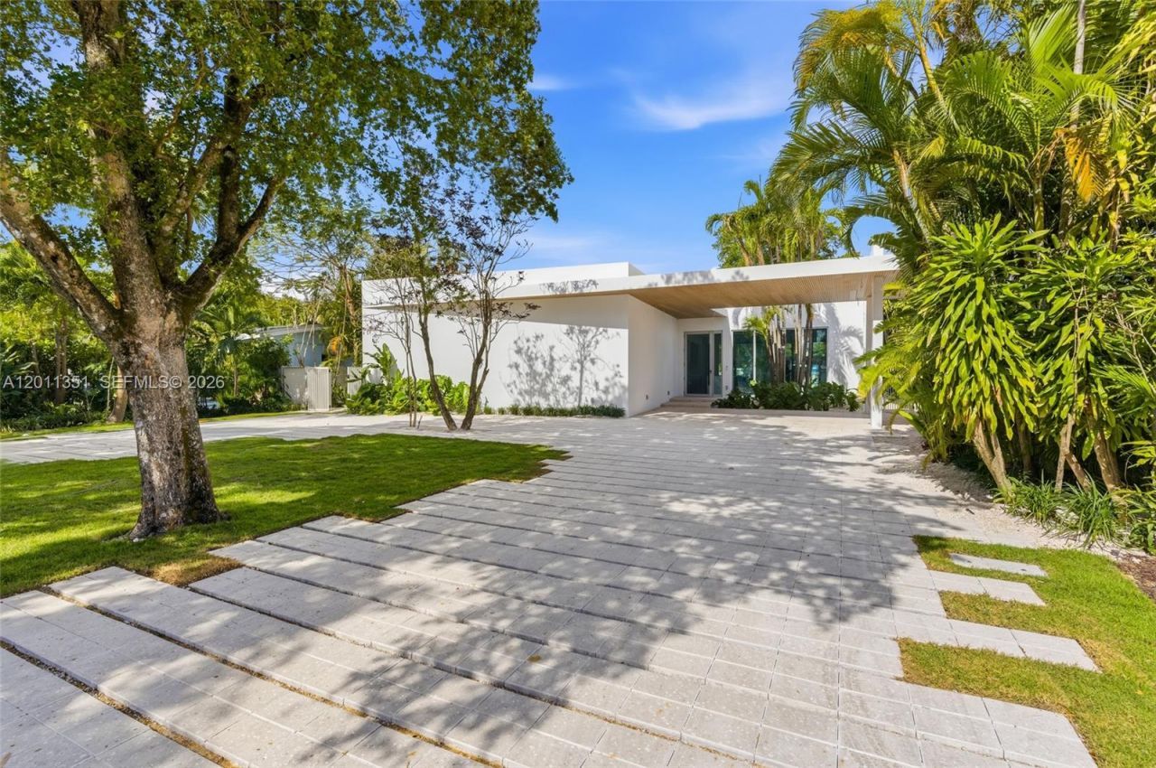 188 Cherokee St , Miami Springs, FL 33166 Photo