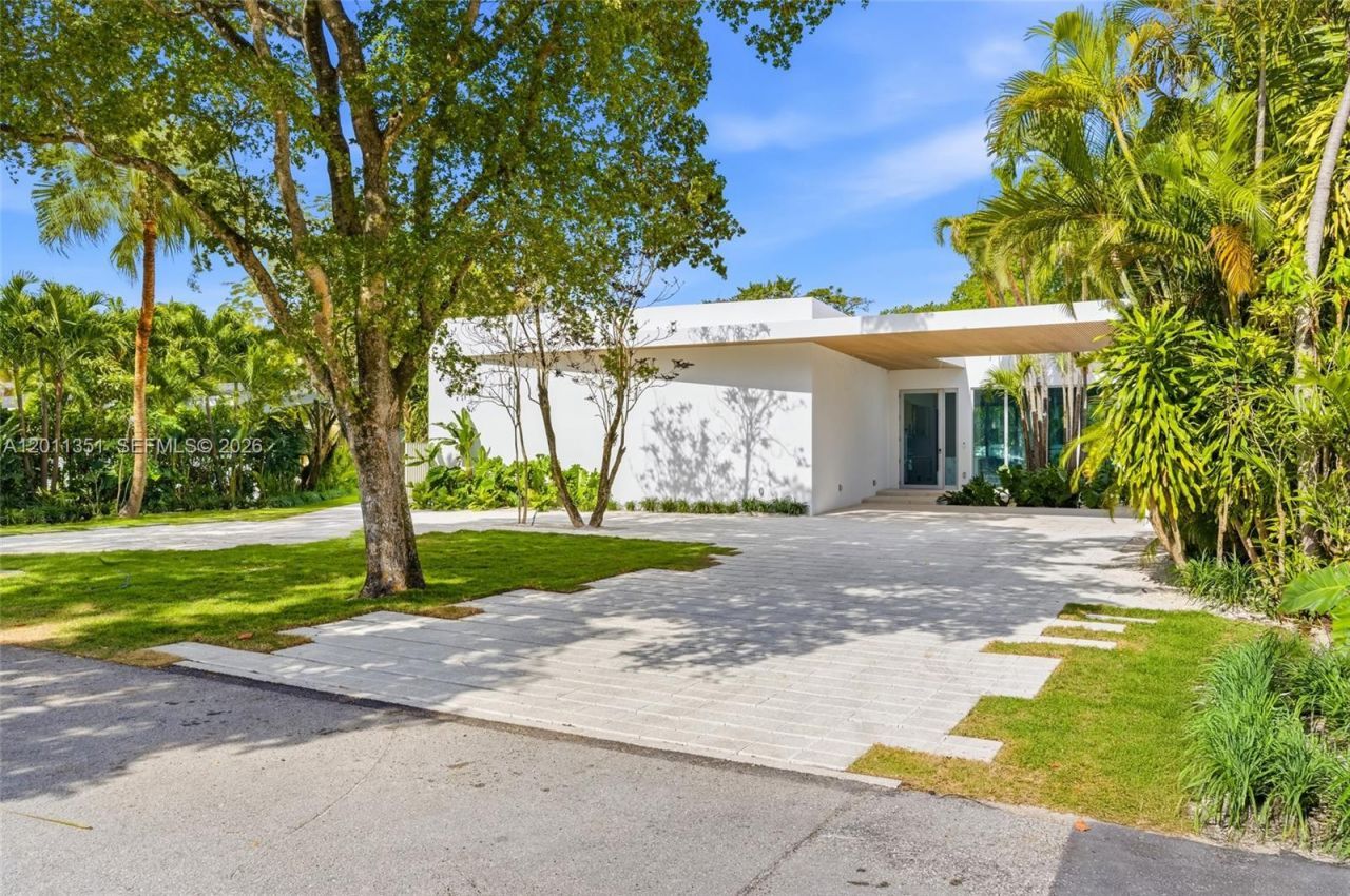 188 Cherokee St , Miami Springs, FL 33166 Photo