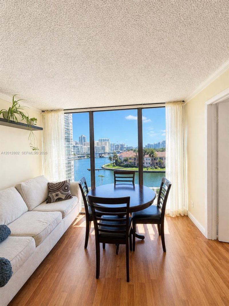 200 Leslie Dr, Unit 624, Hallandale Beach, FL 33009 Photo
