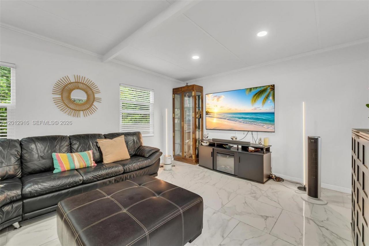 79 NW 143rd St, Miami, FL 33168 Photo