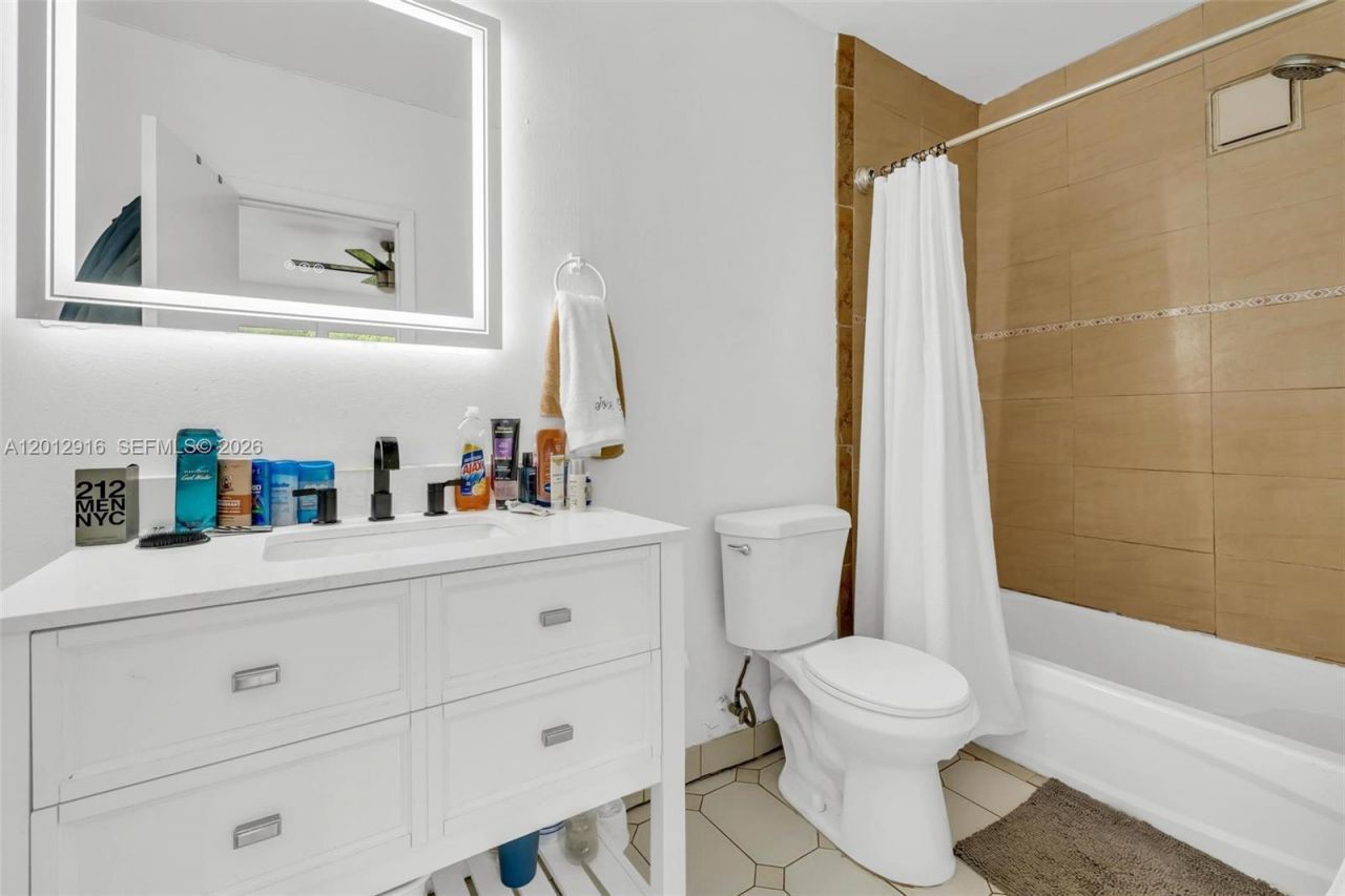 79 NW 143rd St, Miami, FL 33168 Photo