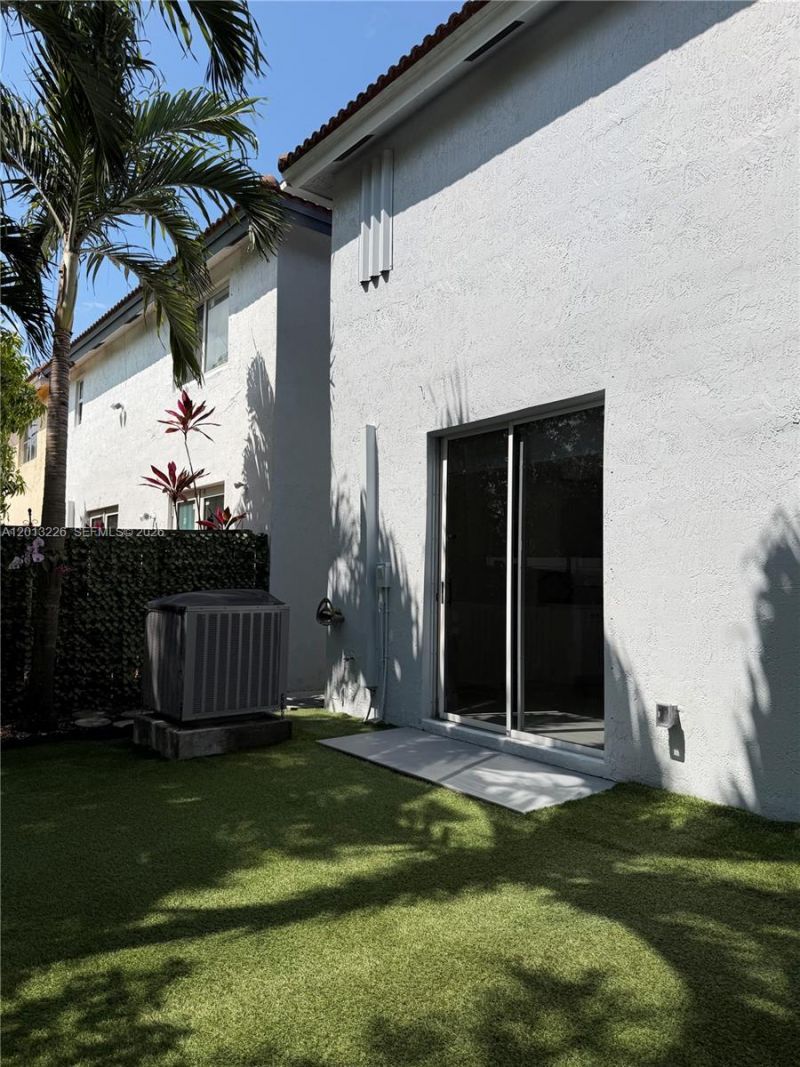 8725 SW 158th Pl , Unit 8725, Miami, FL 33193 Photo