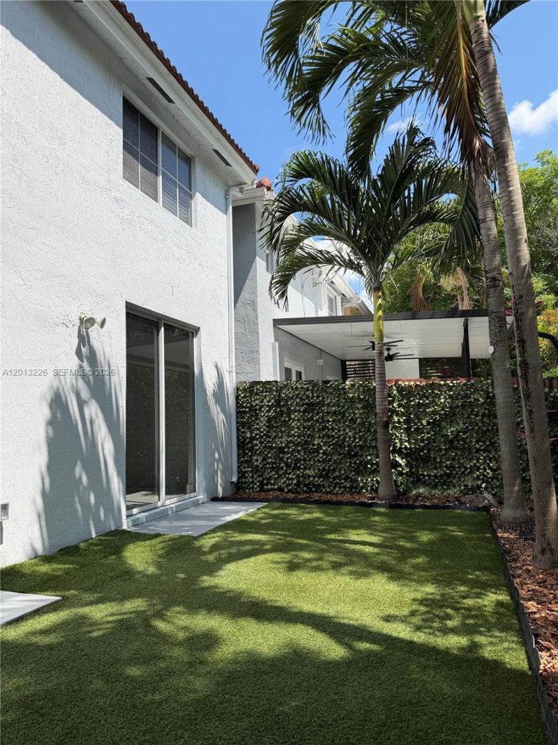 8725 SW 158th Pl , Unit 8725, Miami, FL 33193 Photo