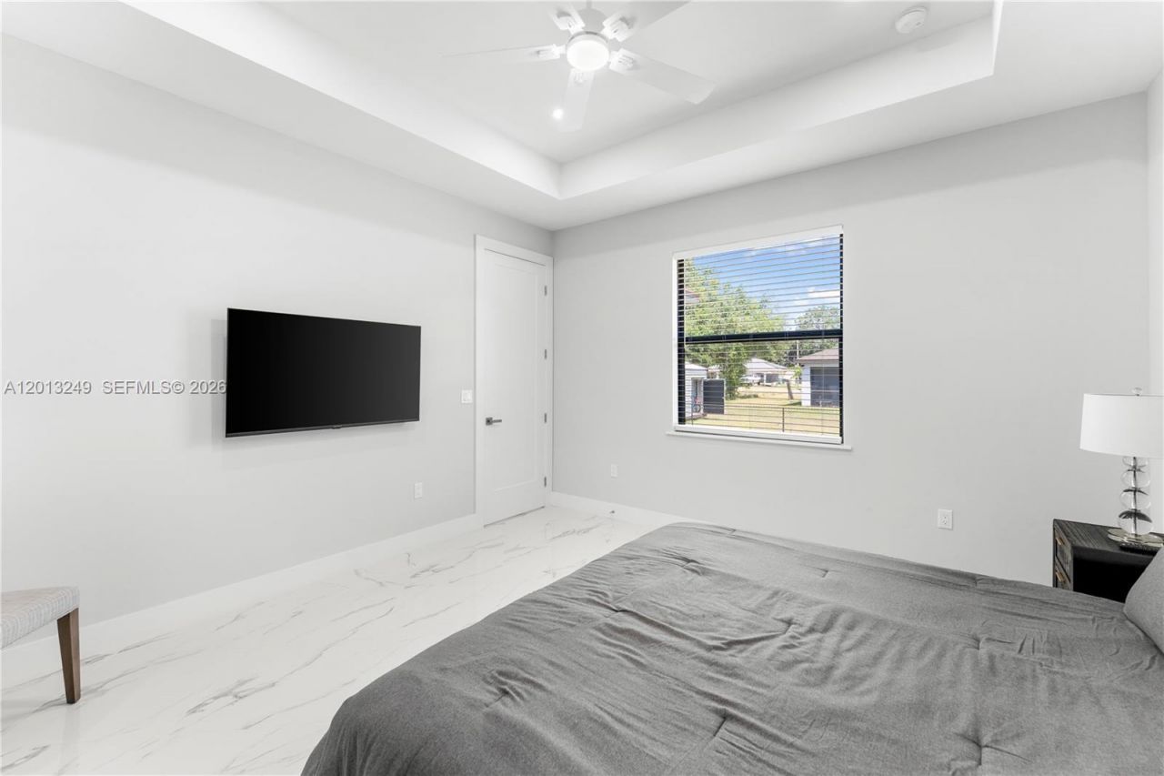 717 Zendor Ave, Fort Myers, FL 33913 Photo