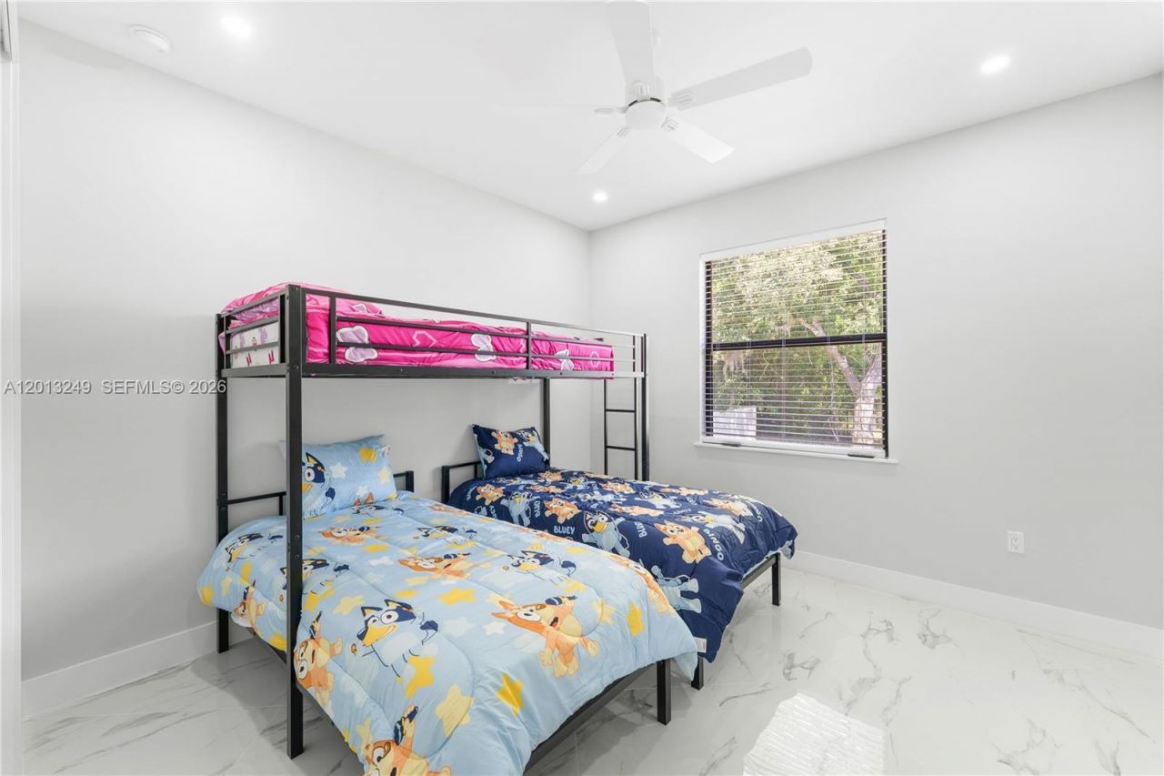 717 Zendor Ave, Fort Myers, FL 33913 Photo