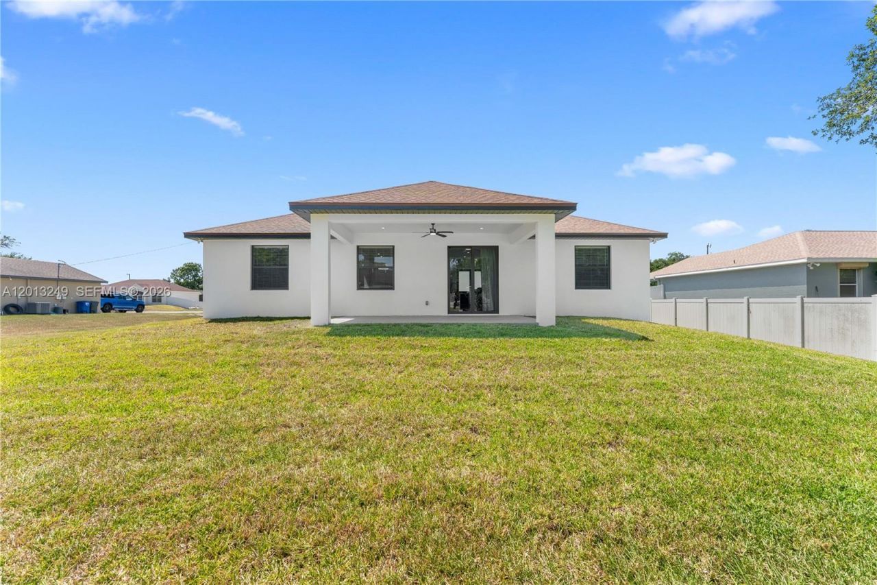 717 Zendor Ave, Fort Myers, FL 33913 Photo