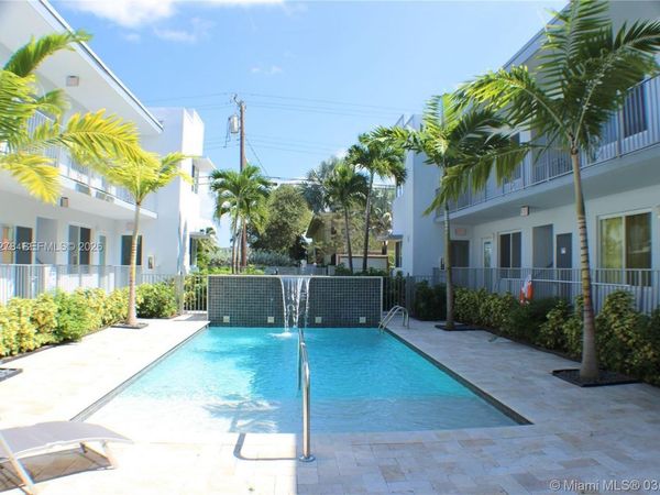 315 S Shore Dr , Unit 5, Miami Beach, FL 33141