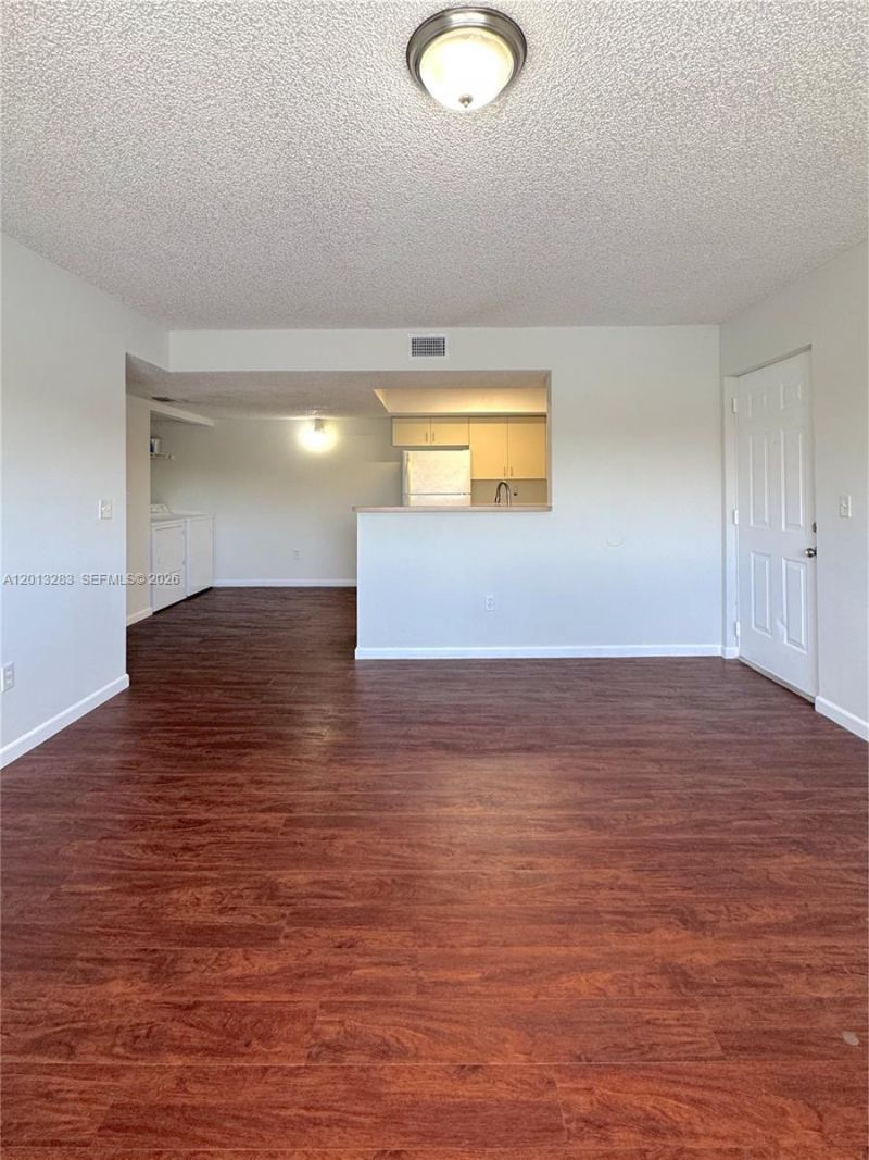 3610 N 56th Ave , Unit 218, Hollywood, FL 33021 Photo