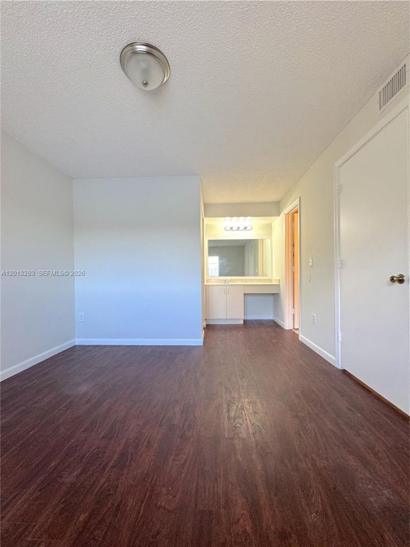 3610 N 56th Ave , Unit 218, Hollywood, FL 33021 Photo