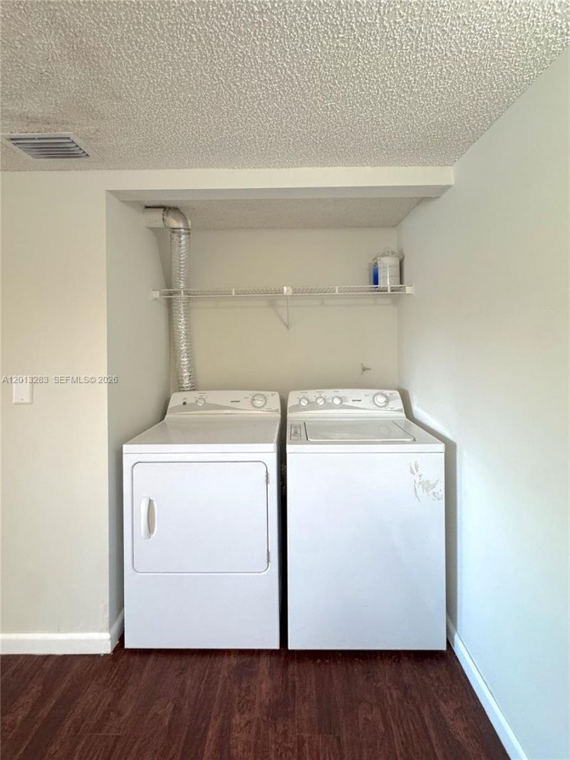 3610 N 56th Ave , Unit 218, Hollywood, FL 33021 Photo