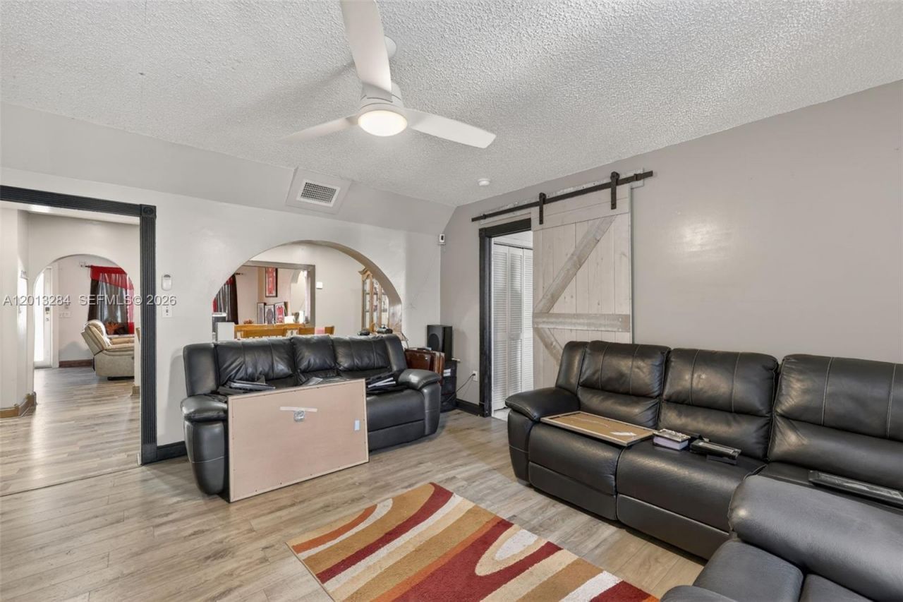 15104 SW 304th Ter, Homestead, FL 33033 Photo