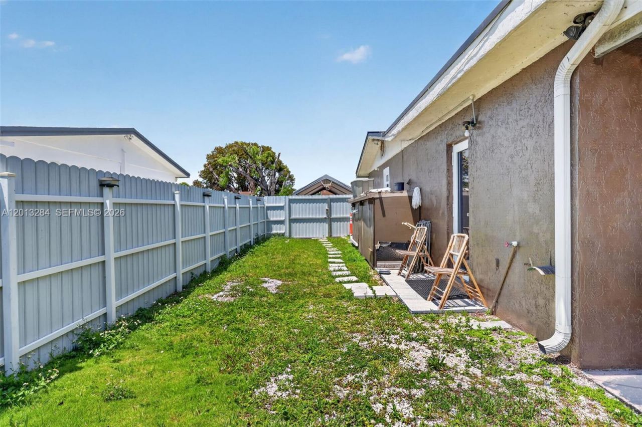 15104 SW 304th Ter, Homestead, FL 33033 Photo