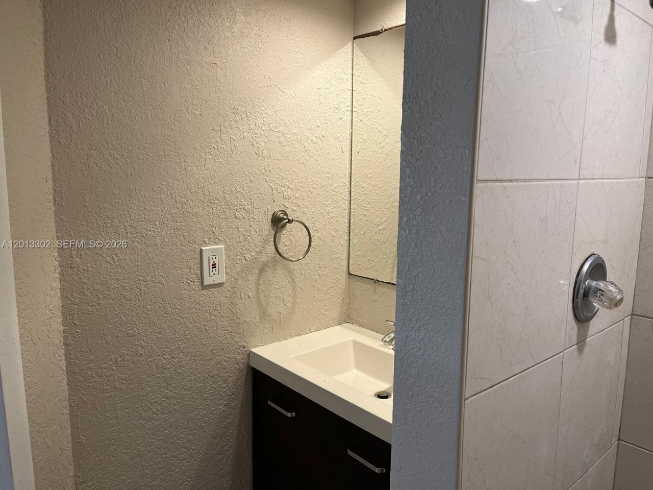 8020 Colony Circle N , Unit 101, Tamarac, FL 33321 Photo
