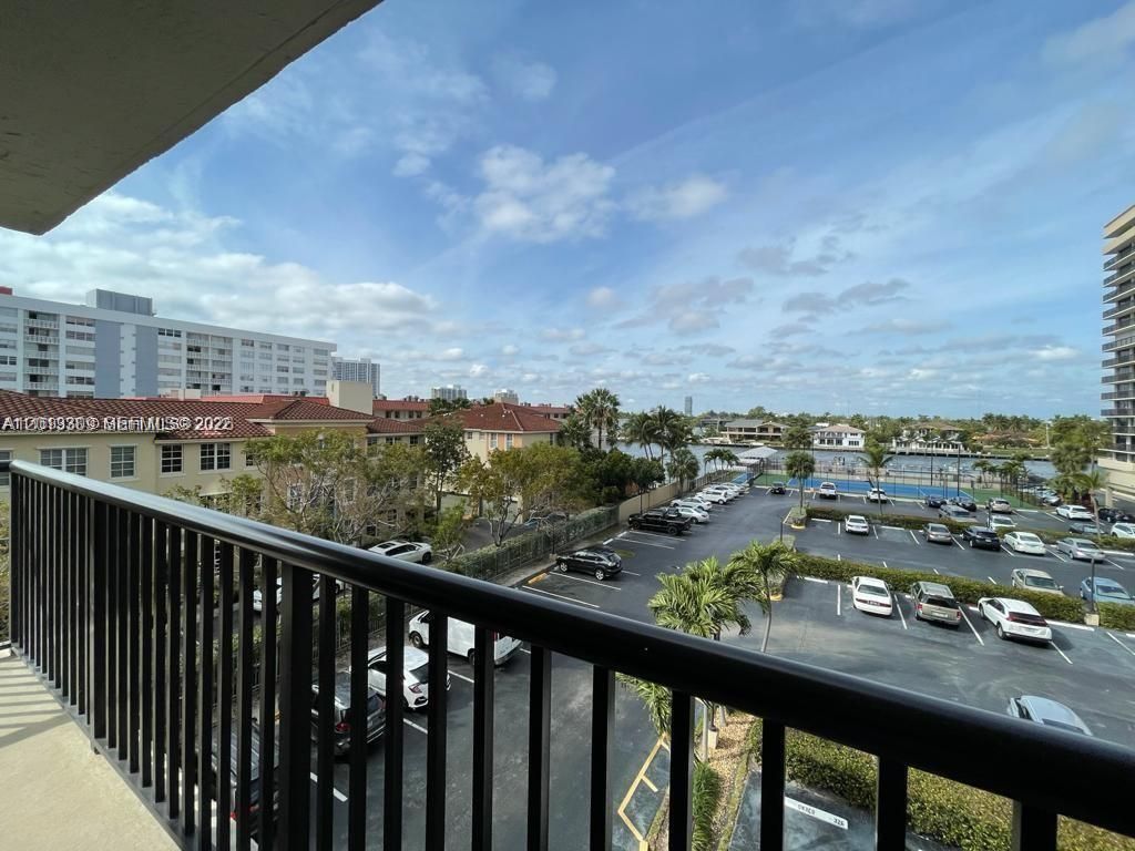 2049 S Ocean Dr, Unit East401, Hallandale Beach, FL 33009 Photo