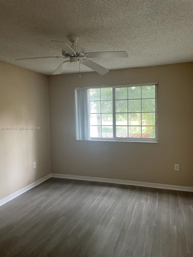 4195 N Haverhill Rd , Unit 318, West Palm Beach, FL 33417 Photo