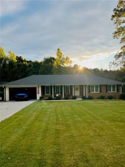 2525 Holtzclaw Road , Cumming, GA 30041 Main Photo