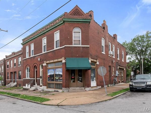 3456 Miami Street , St Louis, MO 63118