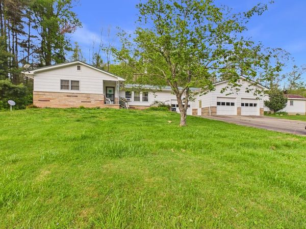 9359 Mountaineer Highway, New Martinsville, WV 26155