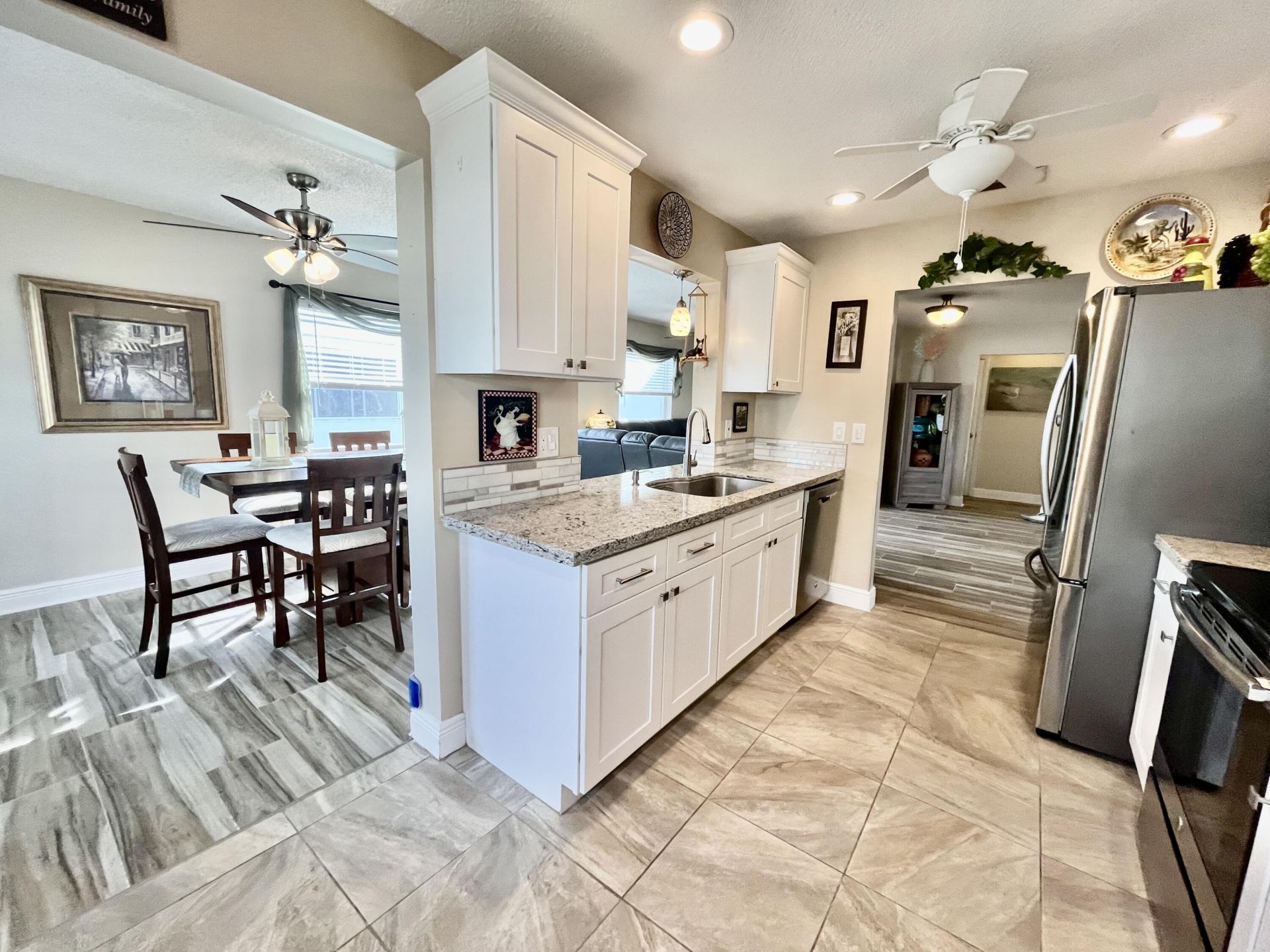 2398 SW 9th Avenue N, Boynton Beach, FL 33426 Photo